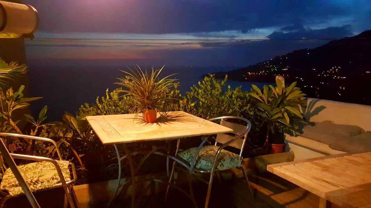 Romantic Casa Lorenzina Affittacamere Ventimiglia Exterior photo