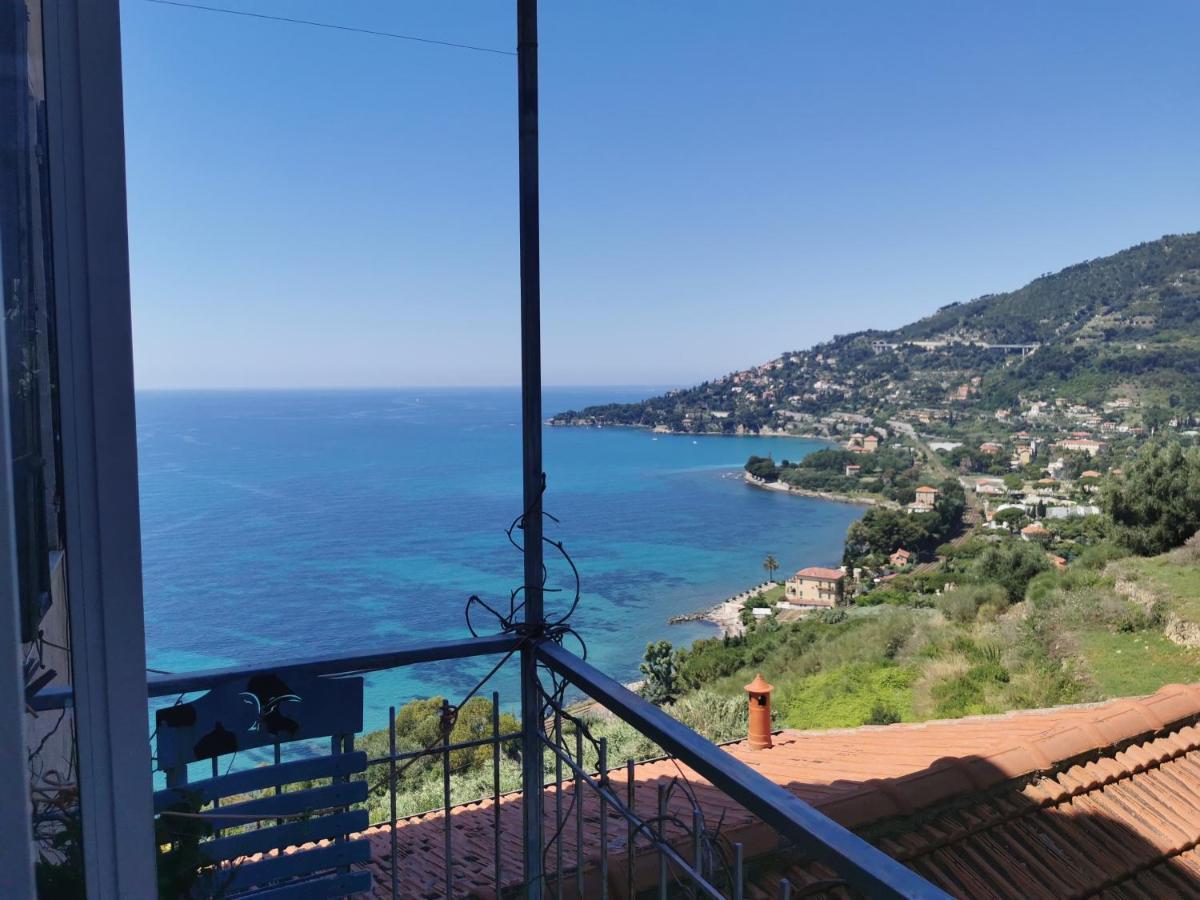 Romantic Casa Lorenzina Affittacamere Ventimiglia Exterior photo